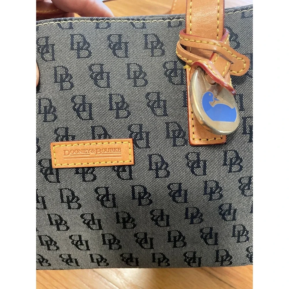 Dooney & Bourke Gray Canvas East/West Shopper Monogram‎ Tote Bag Tan Leather EUC